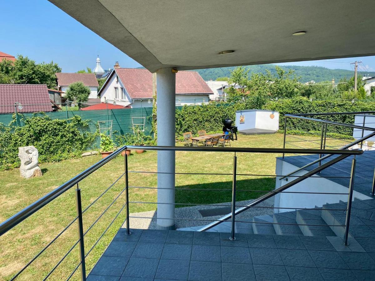 Apartmán TRIGA Snina Exterior foto